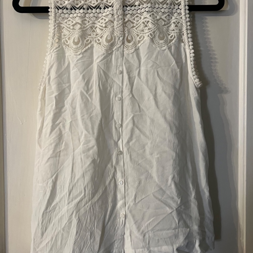 White Button Back Tank - Picture 2 of 2